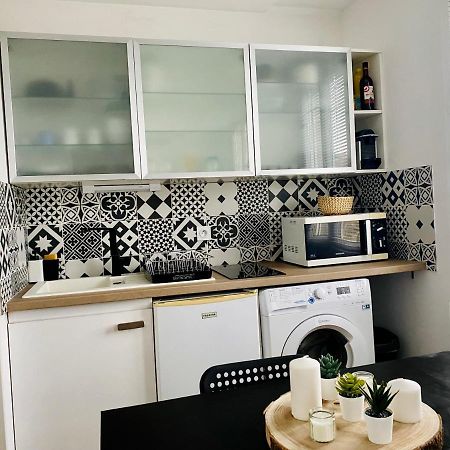 Appartement T1B Place Saint Anne La Riche Exterior photo
